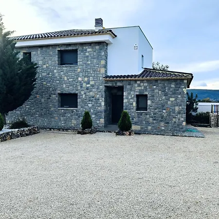 La Montana 2 Villa *